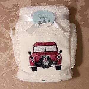 White Pine 2 Pack Hand Towels